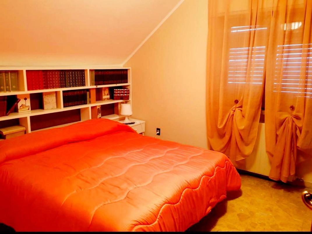 La Casa Di Loryanne Apartment Avezzano Exterior foto